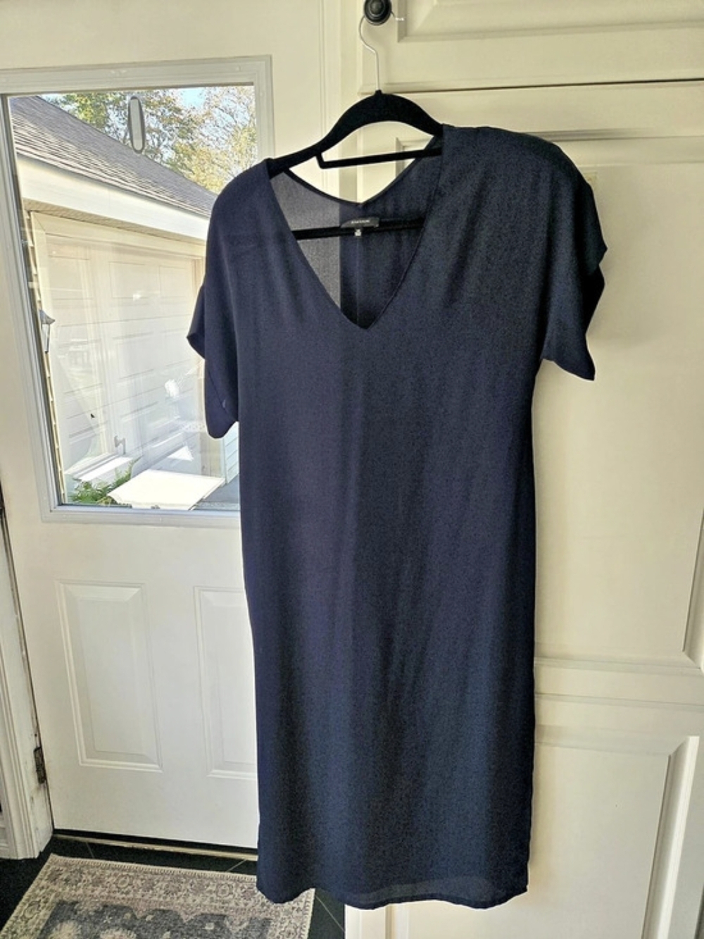 Babaton V-Neck Mini Dress in Navy Blue XXS Like New